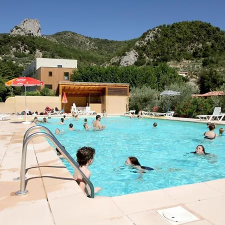 La Fontaine D'annibal Buis-les-Baronnies