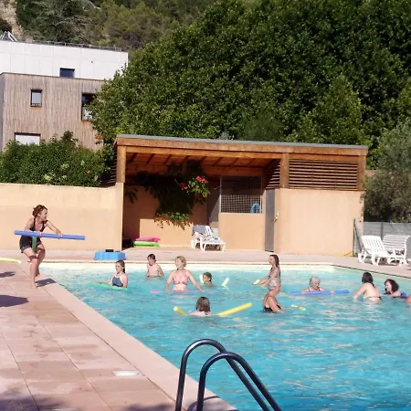 La Fontaine D'annibal * بوي ليه باروني